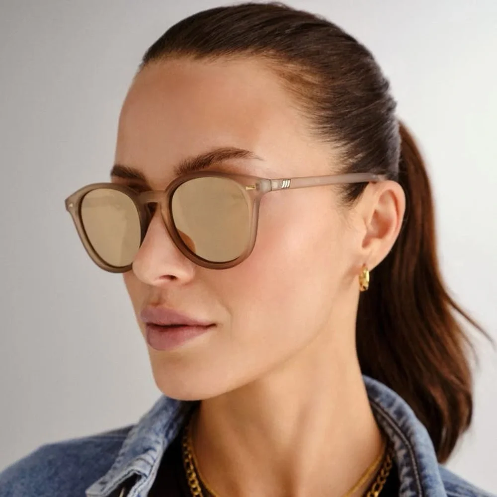 LE SPECS Bandwagon NEW Sunglasses Matte Stone Frame With Copper Mirror Lens NEW